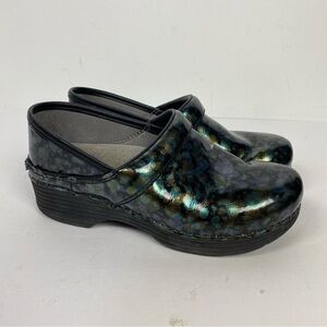 Dansko LT Slip On Printed Nurse Doctor Clogs